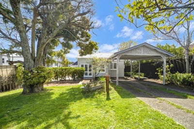 /international/nz/1-173-onewa-road-birkenhead-auckland-380119882274/