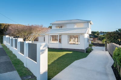 /international/nz/7-kowhai-road-mairangi-bay-auckland-380119865026/
