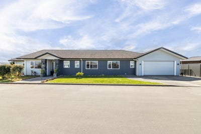 /international/nz/8-lochhead-street-mahora-hawkes-bay-380120117093/