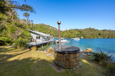 /international/nz/lot-30-fence-bay-queen-charlotte-sound-marlborough-380119963509/