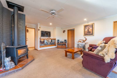 /international/nz/67-cox-street-geraldine-canterbury-380119861304/