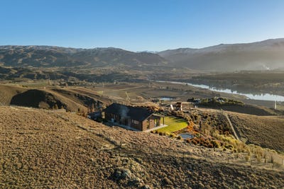 /international/nz/147-pigeon-rock-road-cromwell-central-otago-lakes-district-380119857399/