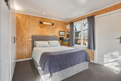 /international/nz/1-goodwin-street-waihola-otago-380119825380/