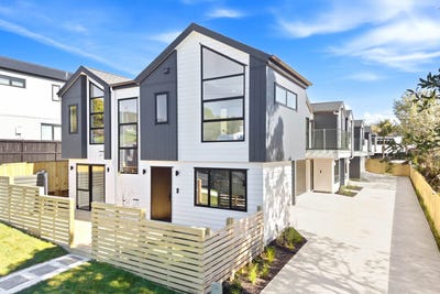 /international/nz/64-county-road-torbay-auckland-380120036101/