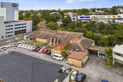 /international/nz/15-edsel-street-henderson-auckland-380119804558/
