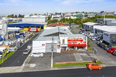 /international/nz/117-diana-drive-wairau-valley-auckland-380119940114/