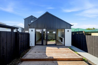 /international/nz/3-15-silvester-street-woolston-canterbury-380119874253/