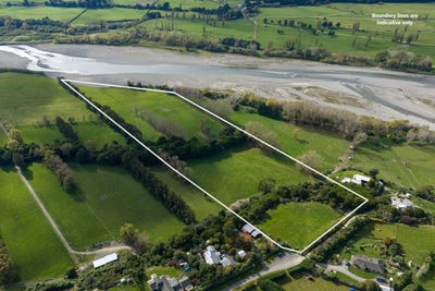 /international/nz/59-harper-road-otaki-wellington-380119814827/