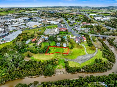 /international/nz/2b-blue-gum-avenue-silverdale-waikato-380119840160/