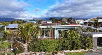 /international/nz/15-cook-street-carters-beach-west-coast-380119955034/