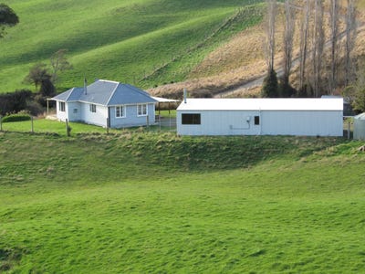 /international/nz/25-keenan-road-tuatapere-southland-380119872247/