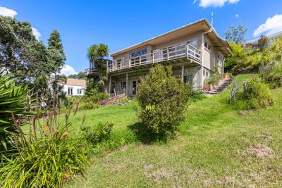 /international/nz/197-beach-road-campbells-bay-auckland-380119862279/