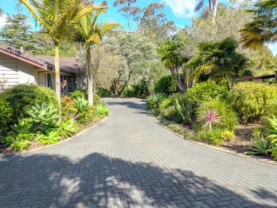 /international/nz/44f-darwin-road-kerikeri-northland-380120025609/