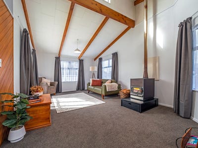 /international/nz/15a-mcgregor-street-milson-manawatu-whanganui-380119869352/