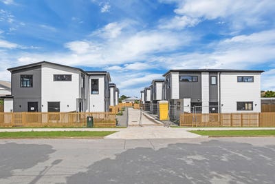 /international/nz/lot-3-9-11-albert-street-otahuhu-auckland-380119860849/