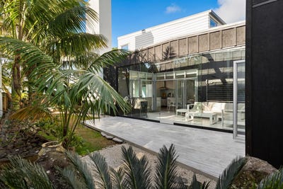 /international/nz/23-189-mangatawhiri-road-omaha-auckland-380119846451/