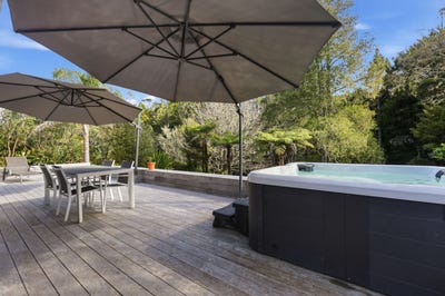 /international/nz/18b-brown-road-warkworth-auckland-380119880278/