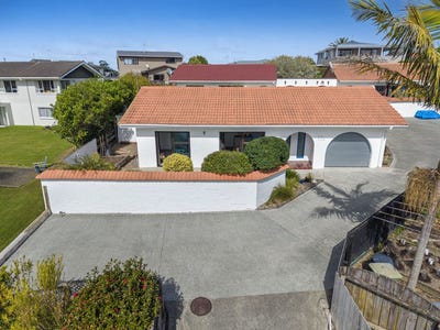 /international/nz/12a-eagle-place-red-beach-auckland-380119941187/