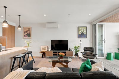 /international/nz/203-6a-nugent-street-grafton-auckland-380119984637/