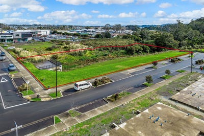 /international/nz/31-and-35-honowai-street-kumeu-auckland-380119824092/