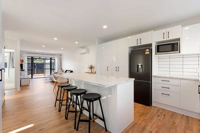 /international/nz/14a-byron-street-miramar-wellington-380119963700/