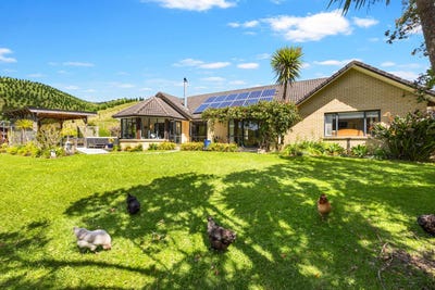 /international/nz/90-kawakawa-orere-road-kawakawa-bay-auckland-380119846942/