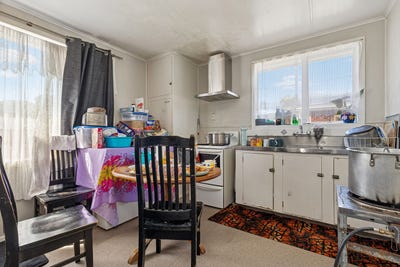 /international/nz/14-14a-jordan-road-mangere-auckland-380120025539/