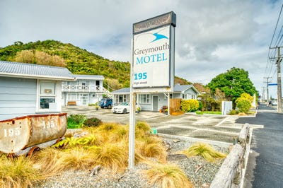 /international/nz/195-high-street-greymouth-west-coast-380120025266/