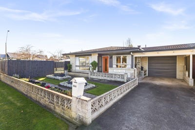 /international/nz/300-willowpark-road-north-hastings-hawkes-bay-380119940660/
