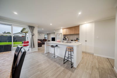 /international/nz/8-wagner-street-kingswell-southland-380120000396/