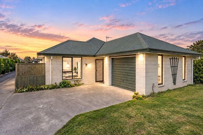 /international/nz/228a-king-street-rangiora-canterbury-380119879148/