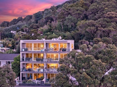 /international/nz/8-158-marsden-road-paihia-northland-380119879669/