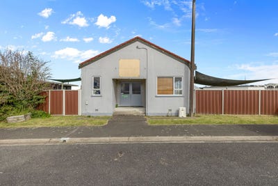 /international/nz/5-9-commerce-street-putaruru-waikato-380119938367/