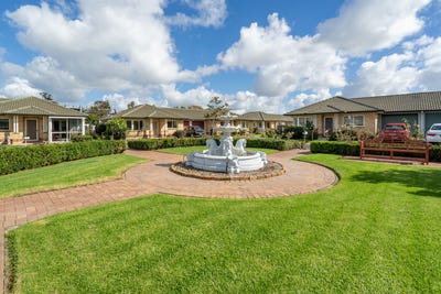 /international/nz/rosehill-gardens-23-elm-street-avondale-canterbury-380119852978/