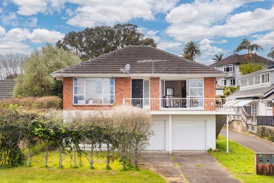 /international/nz/2a-douglas-avenue-mount-albert-auckland-380119941452/