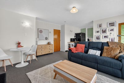 /international/nz/195-waterloo-road-lower-hutt-wellington-380119836054/