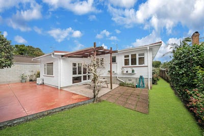 /international/nz/16-huntingtree-avenue-sandringham-auckland-380119941981/