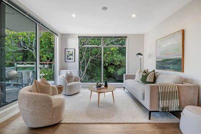 /international/nz/19-bute-road-browns-bay-auckland-380119882581/