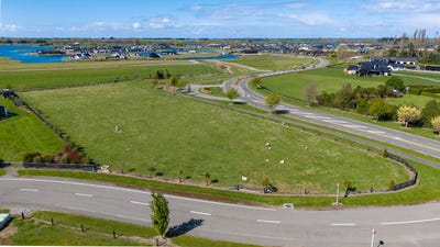 /international/nz/6-farmstead-lane-huntingdon-lake-hood-canterbury-380120025894/