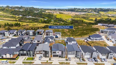 /international/nz/21-ridgehill-rise-flat-bush-auckland-380119860551/