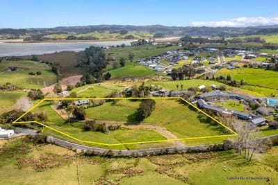 /international/nz/30-goodall-road-snells-beach-auckland-380119814224/