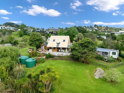 /international/nz/83-alcoba-street-kamo-northland-380119851812/