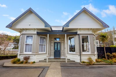 /international/nz/16-3-severn-street-island-bay-wellington-380120025711/