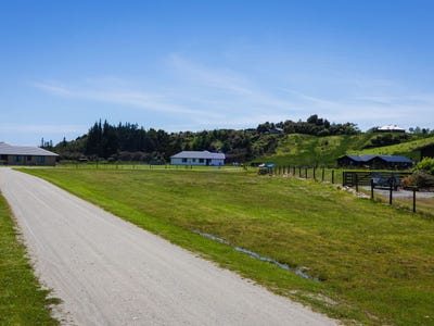 /international/nz/1-155-hau-hau-road-hokitika-west-coast-380119858814/