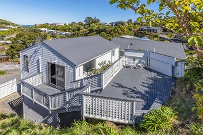 /international/nz/33-wye-street-island-bay-wellington-380120026061/