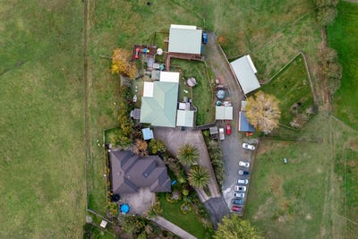 /international/nz/71-aubrey-road-stillwater-west-coast-380119850883/
