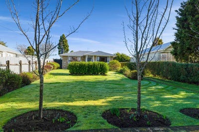 /international/nz/21-mills-street-eltham-taranaki-380119861359/