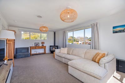 /international/nz/117-robinson-road-whitianga-coromandel-380119870932/