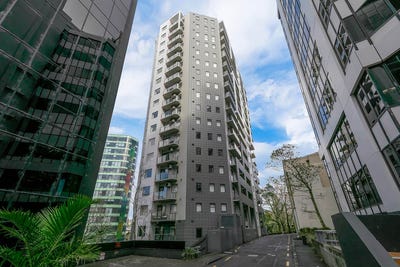 /international/nz/2c-6-st-martins-lane-grafton-auckland-380119858733/