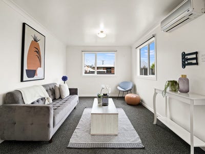 /international/nz/272-oxford-street-south-dunedin-otago-380119856303/